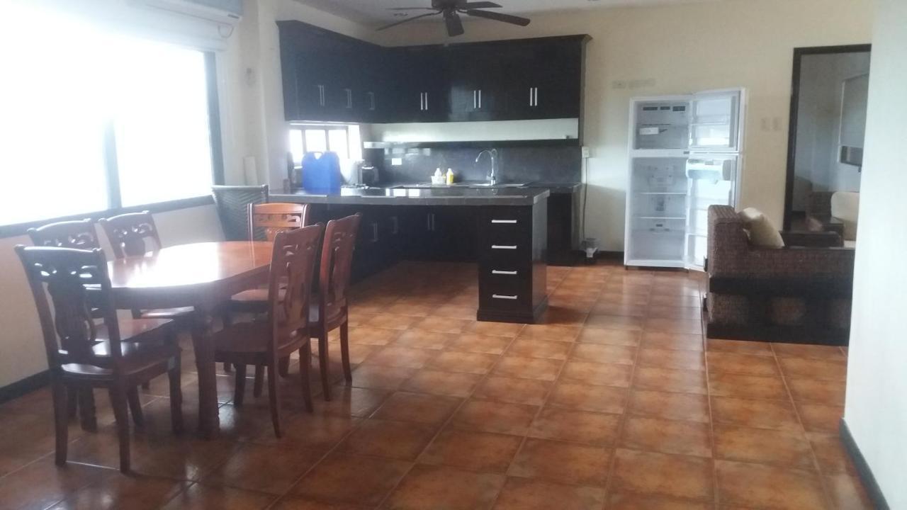 Boomerang Hotel Angeles Kültér fotó